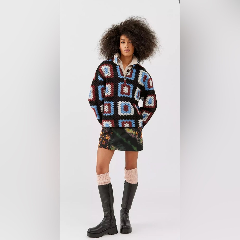 Damson Madder Agnes Crochet Granny Square Fleece Half-zip